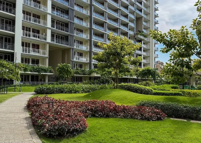 Alder Residences Serviced With Parking By Thm Apartamento