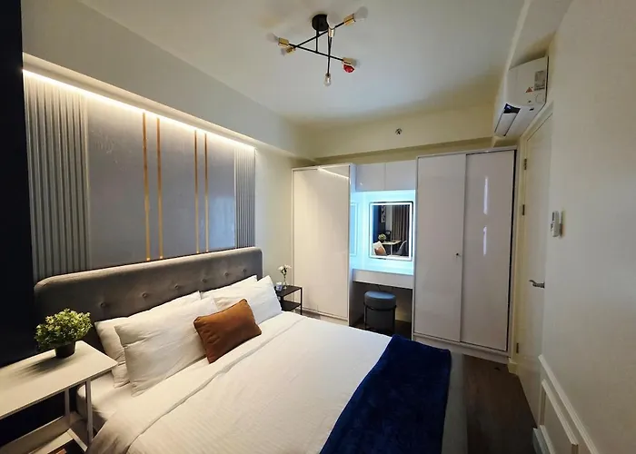 Alder Residences Serviced With Parking By Thm