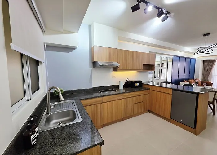 Alder Residences Serviced With Parking By Thm *