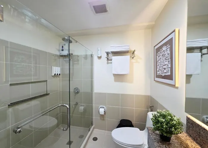 Alder Residences Serviced With Parking By Thm *
