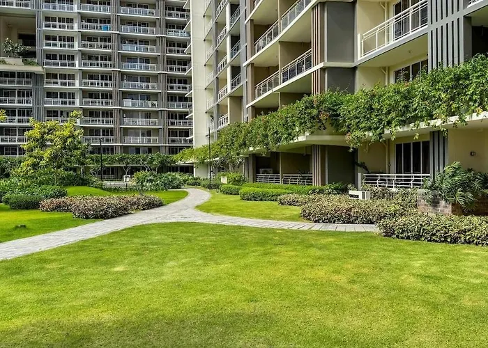 Alder Residences Serviced With Parking By Thm Apartamento *